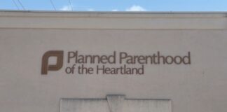 Planned Parenthood cuts Iowa City clinic amid funding struggles